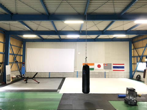 あなたの体力に合わせたオリジナルメニューで理想のボディを目指します。目標は人それぞれなので目標に合わせたメニューを体力を見ながらご提案します。